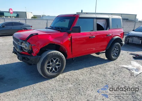 2023 Ford Bronco Badlands z USA, uszkodzony, nr VIN 1FMEE5DH0PLB20325